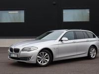 Begagnad BMW 523 204 HK (150 kW) 2010 Ljusgrå Kombi