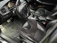 Begagnad Volvo V40 190 HK (139 kW) 2017