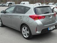 begagnad Toyota Auris 1.6 LÅGMILARE - BÖR SES 2014, Halvkombi