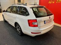 begagnad Skoda Octavia Kamrem bytt ,Kombi 1.6 TDI DSG 0%ränta Euro 6