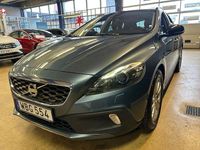 Begagnad Volvo V40 Momentum 150 HK (110 kW) 2013 Blå Halvkombi