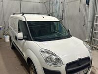 Begagnad Fiat Doblò 105 HK (77 kW) 2012 Minibuss