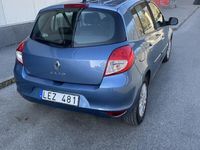 begagnad Renault Clio R.S. 5-dörra Halvkombi 1.6 Euro 5
