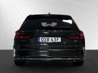 Begagnad Volvo V90 Plus 200 HK (147 kW) 2022 Grå Kombi