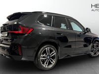 Begagnad BMW iX1 Comfort Edition 150 kW (204 HK) 2025 Vit (mineral white) SUV