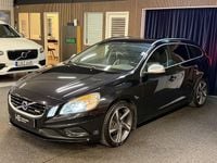 Begagnad Volvo V60 R-Design 150 HK (110 kW) 2011 Svart Kombi