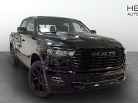 Ny RAM 1500 426 HK (313 kW) 2025 Svart Pickup