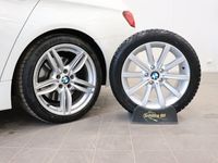 begagnad BMW M550 d xDrive M Sport PANO DRAG SV-SÅLD 1 ÄGARE 381hk