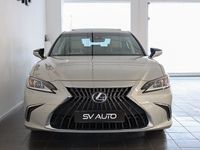 begagnad Lexus ES300H 2.5 E-CVT Limeted Edition Taklucka (MOMS)