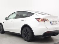 begagnad Tesla Model Y Long Range AWD Autopilot Pano Drag V-Hjul 2023, SUV