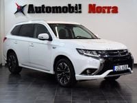 Begagnad Mitsubishi Outlander 203 HK (149 kW) 2016 Vit SUV