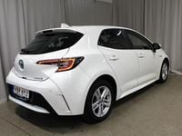 Begagnad Toyota Corolla Hybrid Active 123 HK (90 kW) 2019 Vit Halvkombi