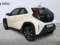 Begagnad Toyota Aygo X Play 72 HK (52 kW) 2022 Vit SUV