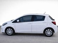 Begagnad Toyota Yaris Hybrid Active 101 HK (74 kW) 2016 Vit