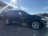 Begagnad Volvo XC60 Core 350 HK (257 kW) 2023 Svart SUV