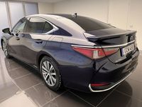 begagnad Lexus ES300H Comfort, Vinterhjul, Apple Carplay