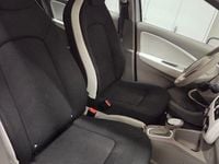 Begagnad Renault Zoe 67 kW (92 HK) 2018 Halvkombi