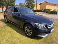Begagnad Mercedes C250 Avantgarde 204 HK (150 kW) 2015 Mörkblå Kombi