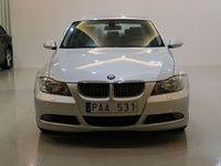 begagnad BMW 325 i Sedan Advantage Comfort Endast 5900 Mil Ny Servad