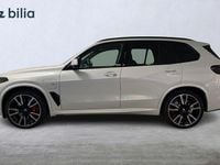 Begagnad BMW X5 M Sport 490 HK (360 kW) 2025 Mineral white metallic SUV
