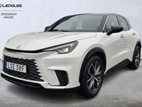 Begagnad Lexus LBX 137 HK (100 kW) 2025 Vit SUV