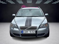 Begagnad Volvo V50 136 HK (100 kW) 2005 Silver Kombi