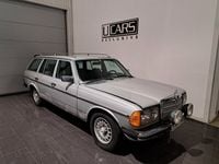 Begagnad Mercedes E280 185 HK (136 kW) 1982 Ljusgrå Kombi