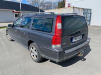 begagnad Volvo V70 2.4 CNG Kinetic Euro 4, bes tom 31 1 2006, Kombi