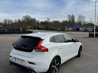 begagnad Volvo V40 D3 Geartronic Momentum, R-Design Euro 6