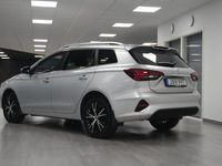 Begagnad MG MG5 EV 114 kW (156 HK) 2022 Medael silver Kombi