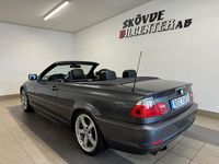 Begagnad BMW 318 Cabriolet Sport Line 150 HK (110 kW) 2006 Grå Cab