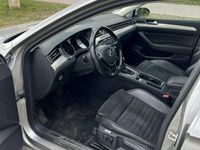 begagnad VW Passat Sportscombi 2.0 TDI SCR BlueMotion 4Motion