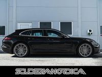 Begagnad Porsche Panamera Sport Turismo 330 HK (242 kW) 2017 Svart Kombi