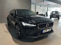 Begagnad Volvo V60 CC Plus 197 HK (144 kW) 2023 Svart Kombi