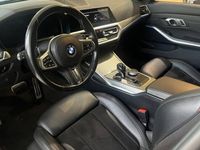 begagnad BMW 330e xDrive Touring M Sport Navigation Drag Adaptiv Fart 2021, Kombi
