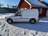 Begagnad Opel Combo 75 HK (55 kW) 2011 Van