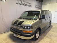 Begagnad Chevrolet Express 290 HK (213 kW) 2004 Silver Kombi