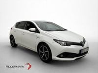 Begagnad Toyota Auris Hybrid Comfort 136 HK (100 kW) 2018 Vit Halvkombi