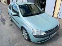 Begagnad Opel Corsa Sport 90 HK (66 kW) 2000 Grön Halvkombi