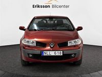 Begagnad Renault Mégane Cabriolet 112 HK (82 kW) 2006 Röd Cab