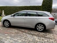 begagnad Toyota Auris Touring Sports 1.6 Valvematic Euro 5