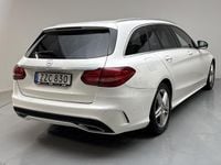 Begagnad Mercedes C220 AMG line 170 HK (125 kW) 2018 Vit Kombi