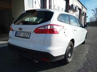 begagnad Ford Focus Kombi 2.0 TDCi Powershift Euro 5 NYSERVAD