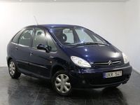 Begagnad Citroën Xsara Picasso 116 HK (85 kW) 2003 Mörkblå Minibuss