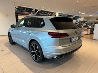 begagnad VW Touareg R e-Hybrid R-Line 462 hk *Påställd bil*