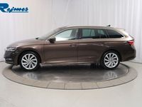 begagnad Skoda Octavia Combi IV DSG 204 HK Plug In Hybrid/Värmare