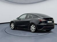 Begagnad Tesla Model Y Standard Range 250 kW (340 HK) 2022 Svart SUV