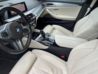 begagnad BMW 540 xDrive Touring Steptronic M Sport / Se utr.