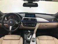 begagnad BMW 320 xDrive Touring M-Sport Pano H/K 190hk