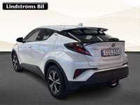 Begagnad Toyota C-HR Edition 124 HK (91 kW) 2022 Vit SUV